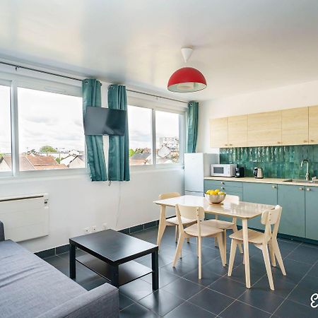 Escale-Marne Fr - 202 - Free Parking - Free Luggage Storage - All Equipped - Linen Included - Washing Machine - 10Mn Walk Metro 8 - Rer A - Panoramic View - From 1 To 14 Guests 迈松阿尔福 外观 照片