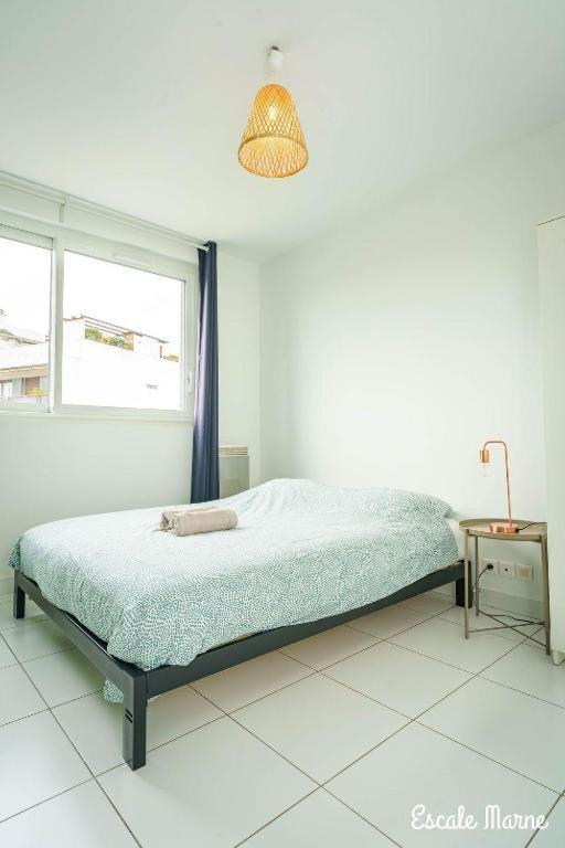 Escale-Marne Fr - 202 - Free Parking - Free Luggage Storage - All Equipped - Linen Included - Washing Machine - 10Mn Walk Metro 8 - Rer A - Panoramic View - From 1 To 14 Guests 迈松阿尔福 客房 照片