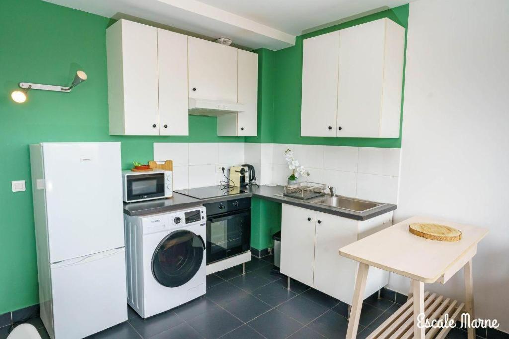 Escale-Marne Fr - 202 - Free Parking - Free Luggage Storage - All Equipped - Linen Included - Washing Machine - 10Mn Walk Metro 8 - Rer A - Panoramic View - From 1 To 14 Guests 迈松阿尔福 客房 照片