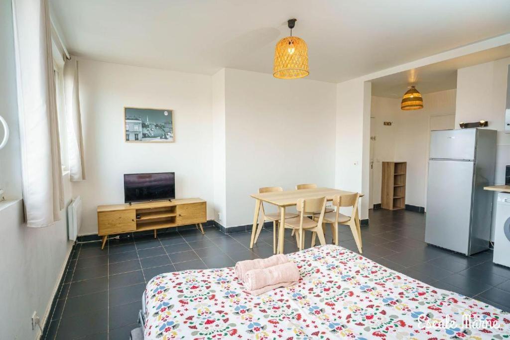Escale-Marne Fr - 202 - Free Parking - Free Luggage Storage - All Equipped - Linen Included - Washing Machine - 10Mn Walk Metro 8 - Rer A - Panoramic View - From 1 To 14 Guests 迈松阿尔福 外观 照片