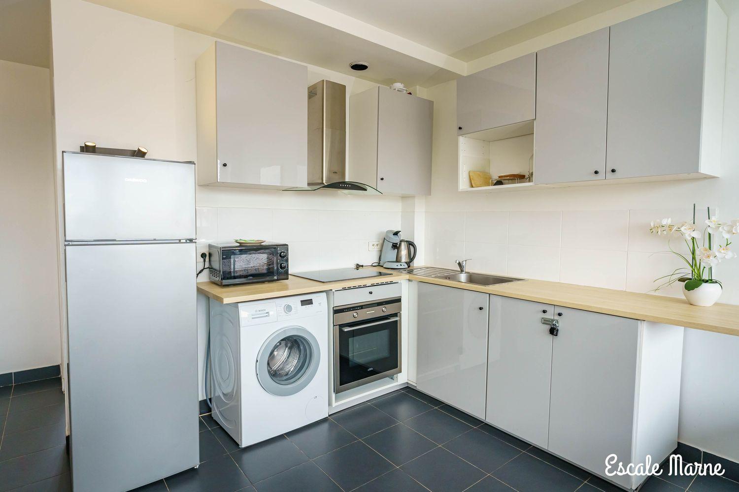Escale-Marne Fr - 202 - Free Parking - Free Luggage Storage - All Equipped - Linen Included - Washing Machine - 10Mn Walk Metro 8 - Rer A - Panoramic View - From 1 To 14 Guests 迈松阿尔福 外观 照片